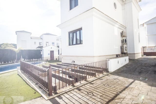 5 chambre Villa/Maison à vendre à Lepe avec piscine - 630 000 € (Ref: 9538791)