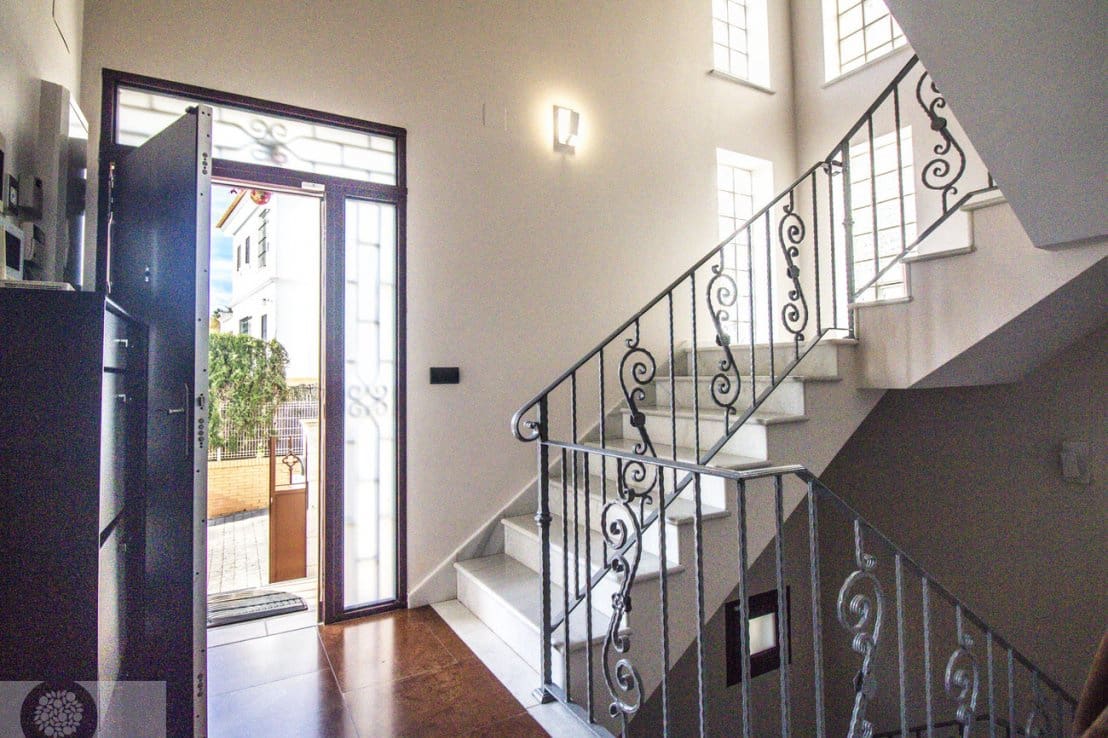 5 chambre Villa/Maison à vendre à Lepe avec piscine - 630 000 € (Ref: 9538791)