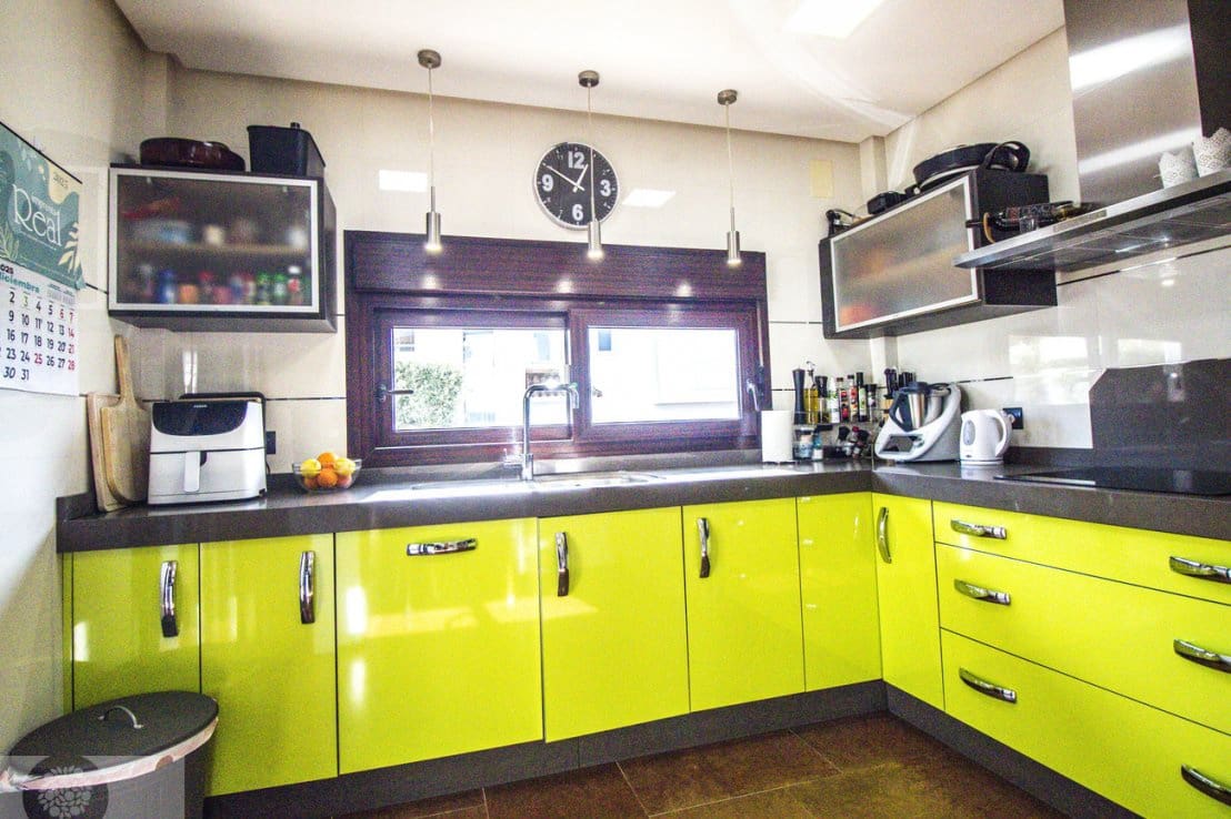 5 chambre Villa/Maison à vendre à Lepe avec piscine - 630 000 € (Ref: 9538791)