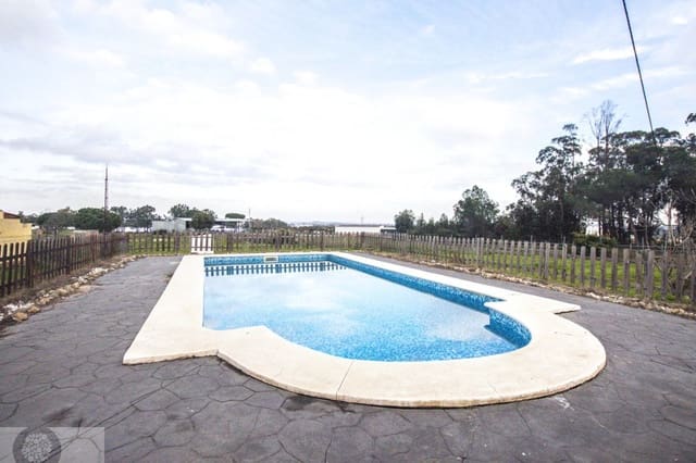 4 bedroom Finca/Country House for sale in Gibraleón - € 258,990 (Ref: 9542467)