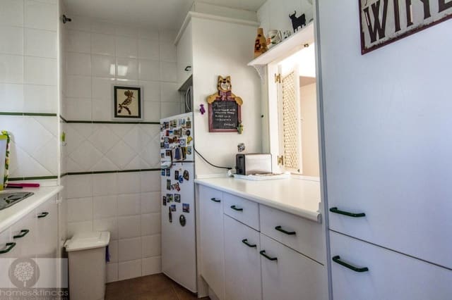 Apartamento de 2 habitaciones en Isla Canela, Ayamonte en venta con piscina - 179.000 € (Ref: 9542615)