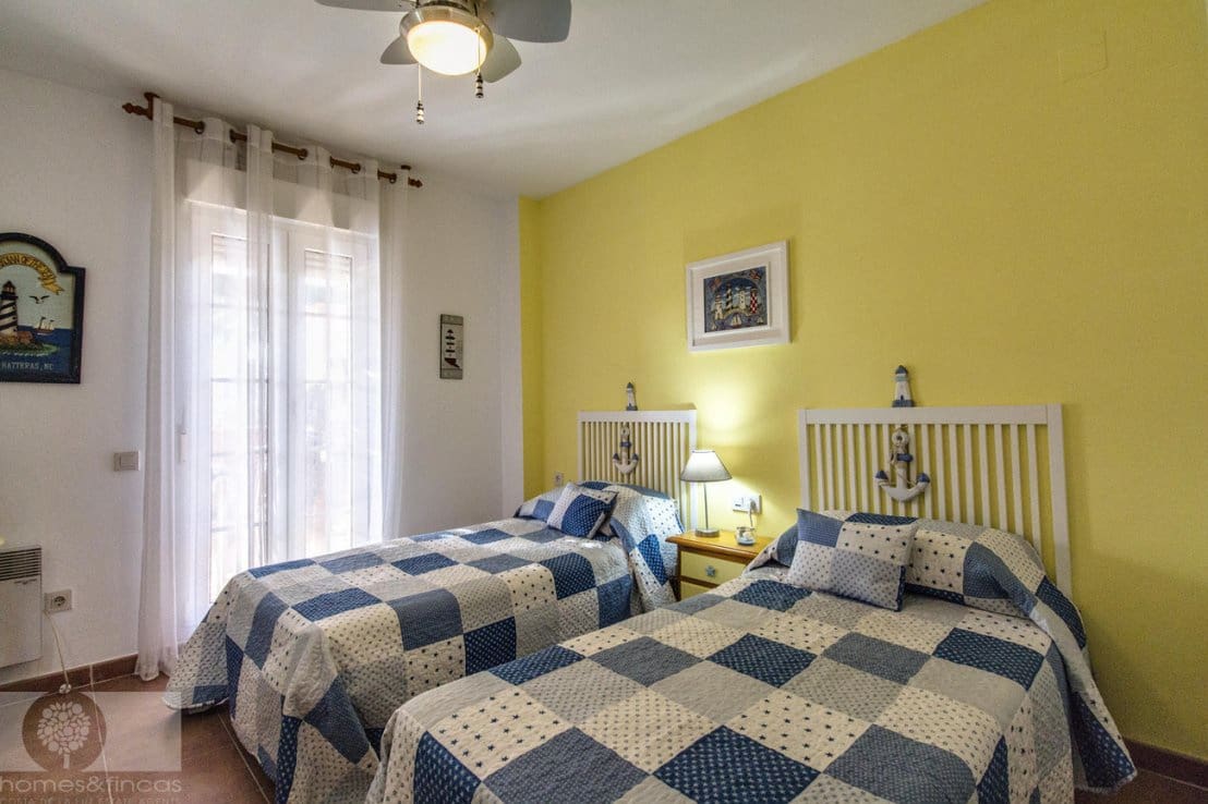 Apartamento de 2 habitaciones en Isla Canela en venta con piscina - 179.000 € (Ref: 9542615)