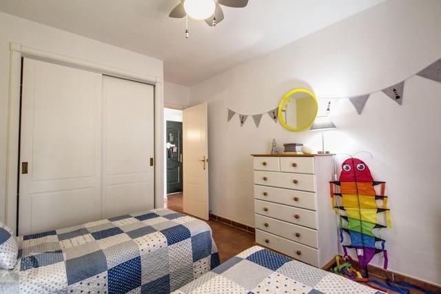 Apartamento de 2 habitaciones en Isla Canela, Ayamonte en venta con piscina - 179.000 € (Ref: 9542615)