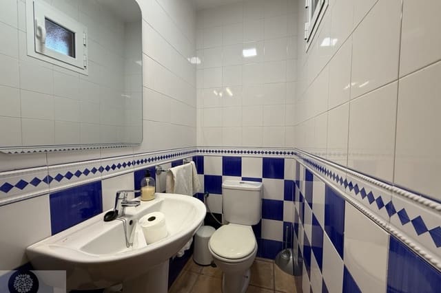 4 soveværelse Villa til salg i Ayamonte - € 349.000 (Ref: 9626826)