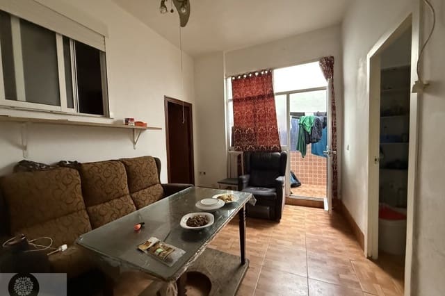 4 quarto Casa em Banda para venda em Lepe - 150 000 € (Ref: 9676424)