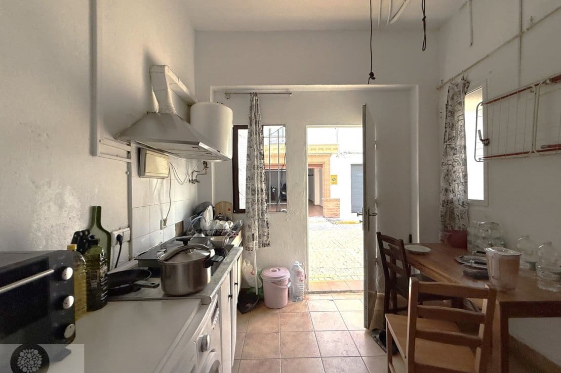 4 quarto Casa em Banda para venda em Lepe - 150 000 € (Ref: 9676424)