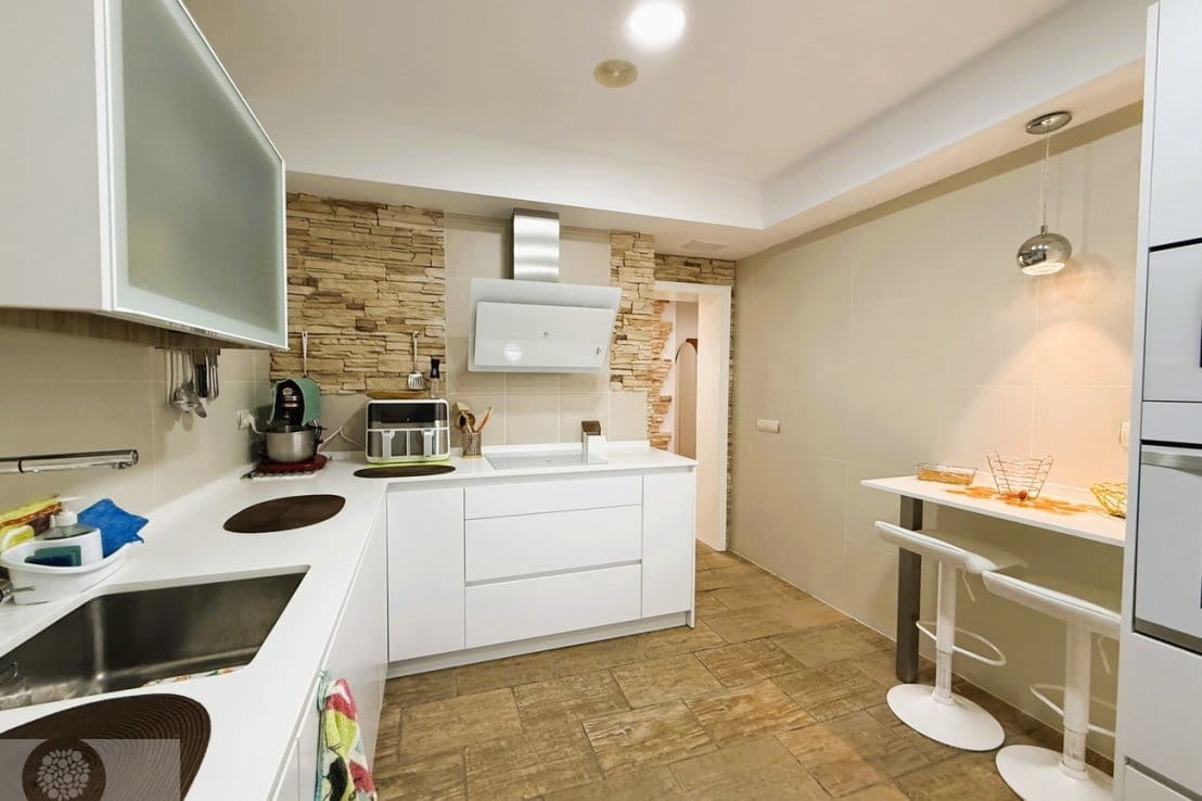 3 makuuhuone Huoneisto myytävänä paikassa Lepe - 204 000 € (Ref: 9679270)