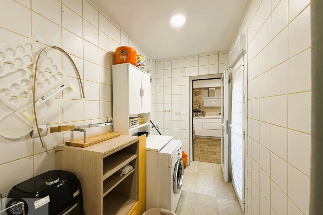 3 makuuhuone Huoneisto myytävänä paikassa Lepe - 204 000 € (Ref: 9679270)