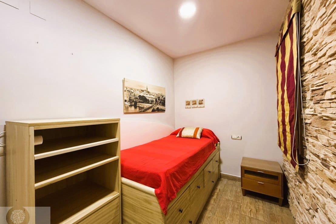 3 makuuhuone Huoneisto myytävänä paikassa Lepe - 204 000 € (Ref: 9679270)