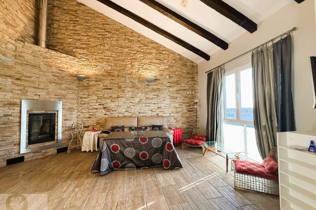 3 makuuhuone Huoneisto myytävänä paikassa Lepe - 204 000 € (Ref: 9679270)