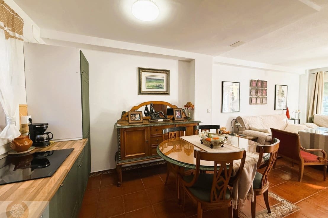 3 bedroom Terraced Villa for sale in Lepe - € 195,000 (Ref: 9679271)