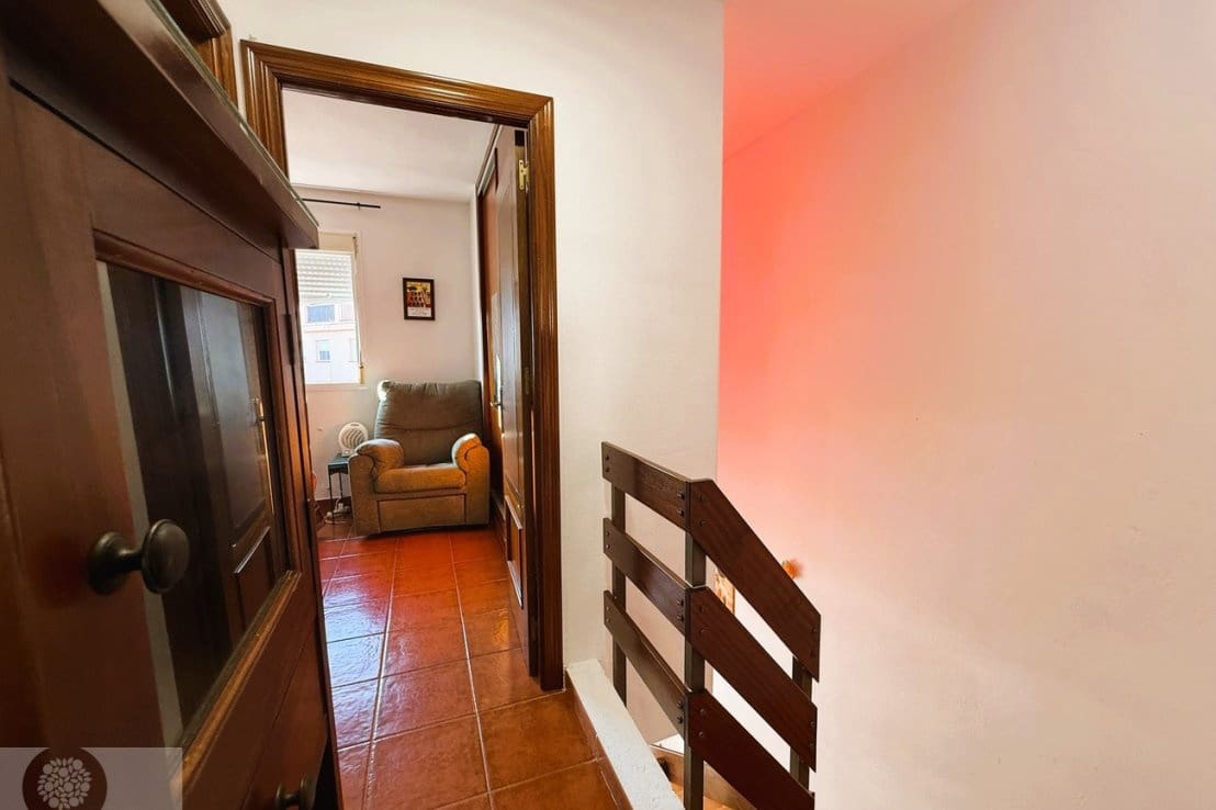 3 bedroom Terraced Villa for sale in Lepe - € 195,000 (Ref: 9679271)