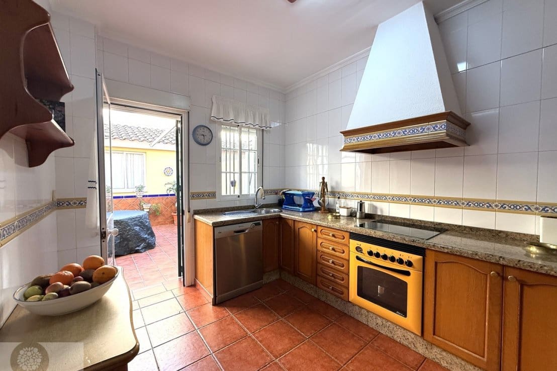 3 bedroom Terraced Villa for sale in Ayamonte - € 250,000 (Ref: 9697819)