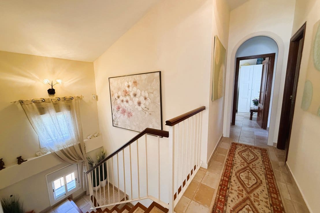 5 bedroom Villa for sale in Isla Cristina with pool - € 549,000 (Ref: 9714167)