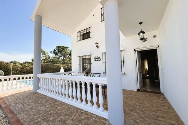 5 soverom Villa til salgs i Isla Cristina med svømmebasseng - € 549 000 (Ref: 9714167)