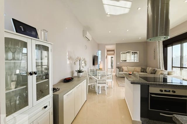 3 makuuhuone Huvila myytävänä paikassa Ayamonte mukana uima-altaan - 350 000 € (Ref: 9715549)