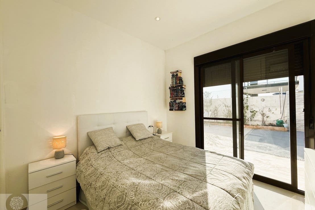 3 bedroom Villa for sale in Ayamonte with pool - € 350,000 (Ref: 9715549)