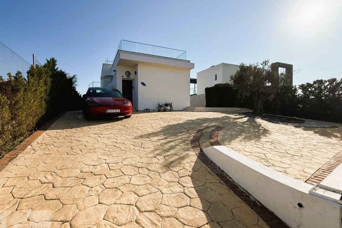 3 bedroom Villa for sale in Ayamonte with pool - € 350,000 (Ref: 9715549)