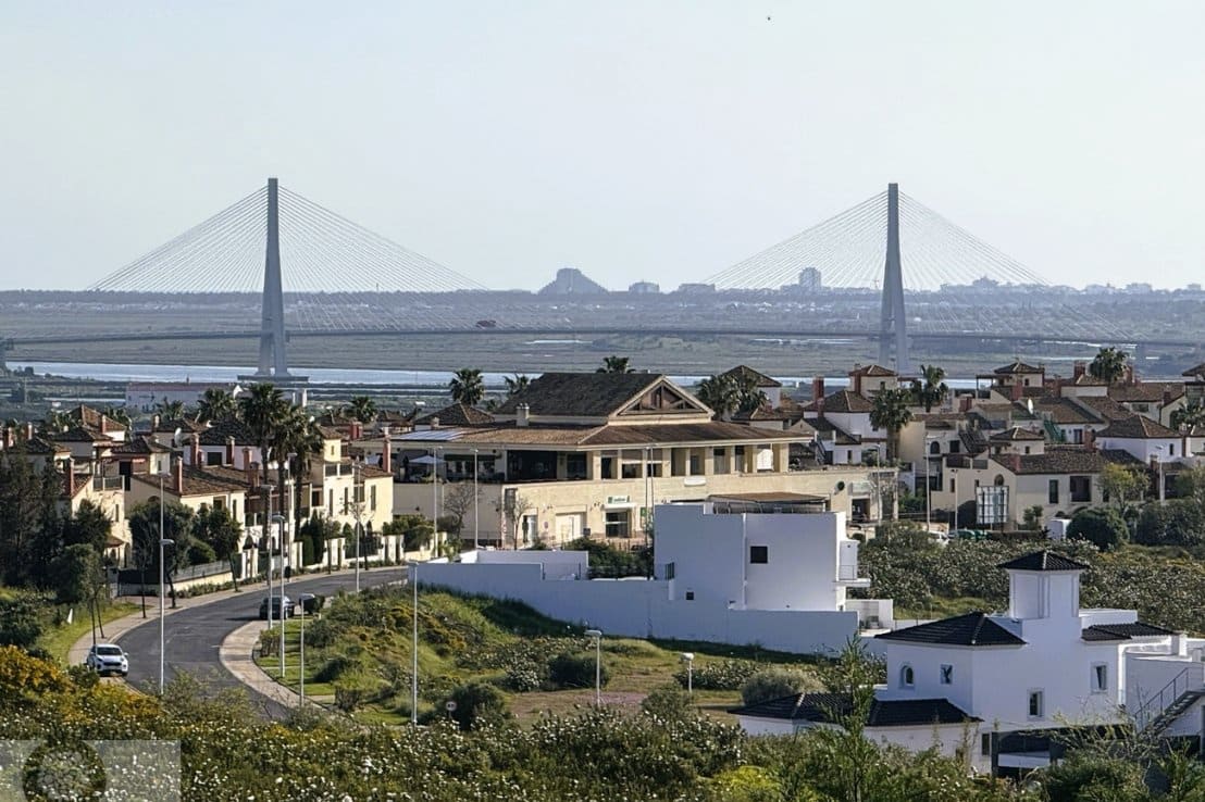 3 bedroom Villa for sale in Ayamonte with pool - € 350,000 (Ref: 9715549)