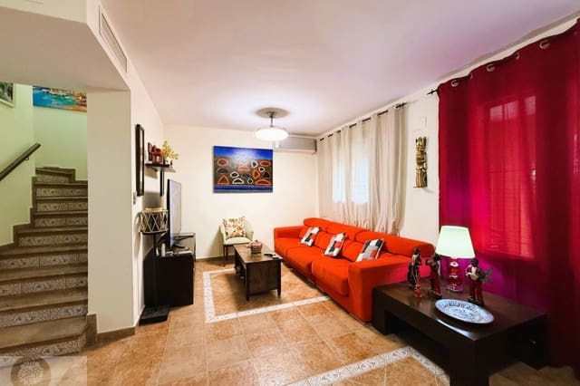 3 chambre Maison de Ville à vendre à Ayamonte avec piscine - 227 000 € (Ref: 9716732)