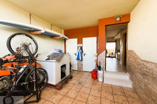 Maison de Ville à vendre à Ayamonte - 200 000 € (Ref: 9725102)