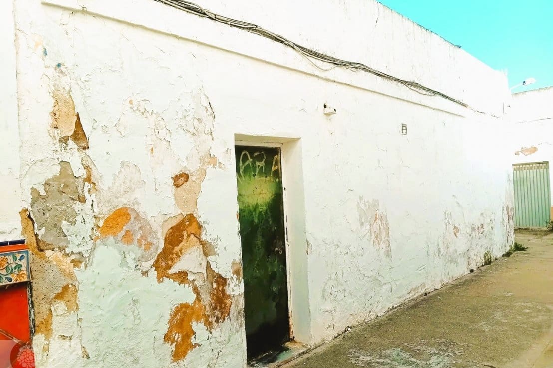 Apartment for sale in Ayamonte - € 56,000 (Ref: 9744302)