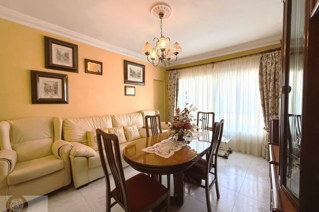 5 bedroom Townhouse for sale in Ayamonte - € 289,000 (Ref: 9745121)