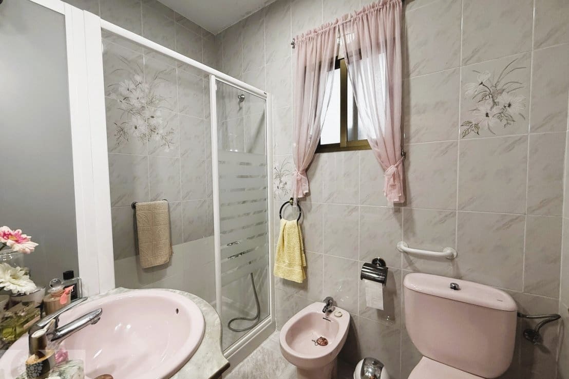 5 bedroom Townhouse for sale in Ayamonte - € 289,000 (Ref: 9745121)