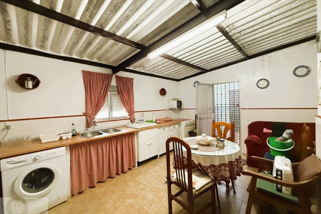 5 bedroom Townhouse for sale in Ayamonte - € 289,000 (Ref: 9745121)