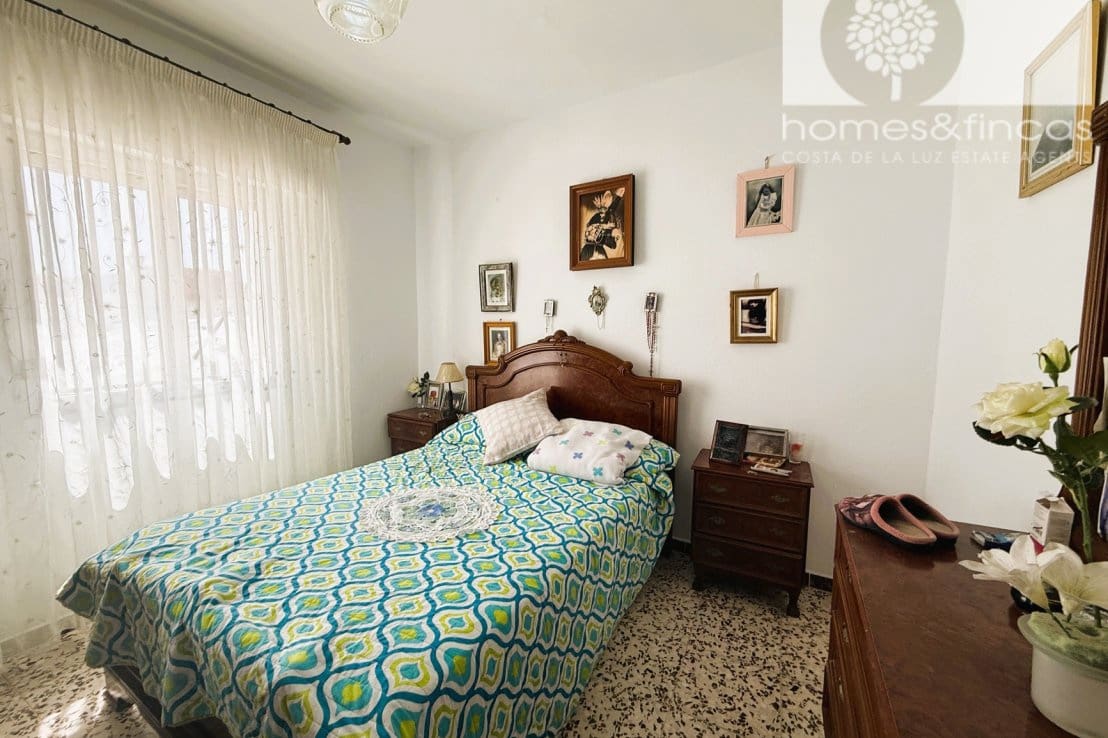 4 quarto Casa em Banda para venda em Ayamonte - 170 000 € (Ref: 9805372)