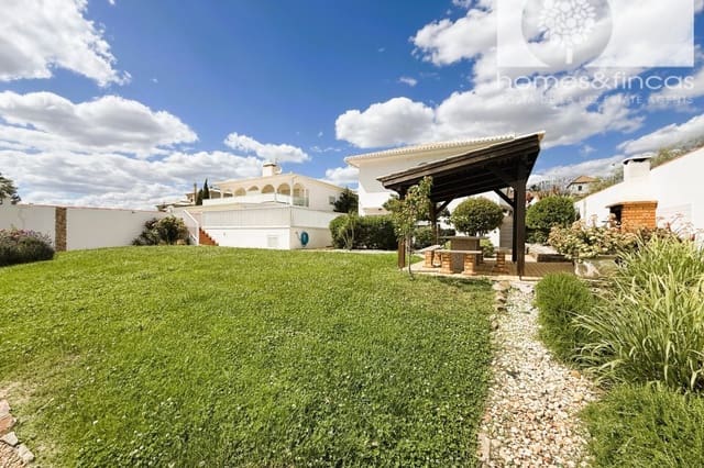 5 soverom Villa til salgs i Ayamonte med svømmebasseng - € 549 000 (Ref: 9819145)