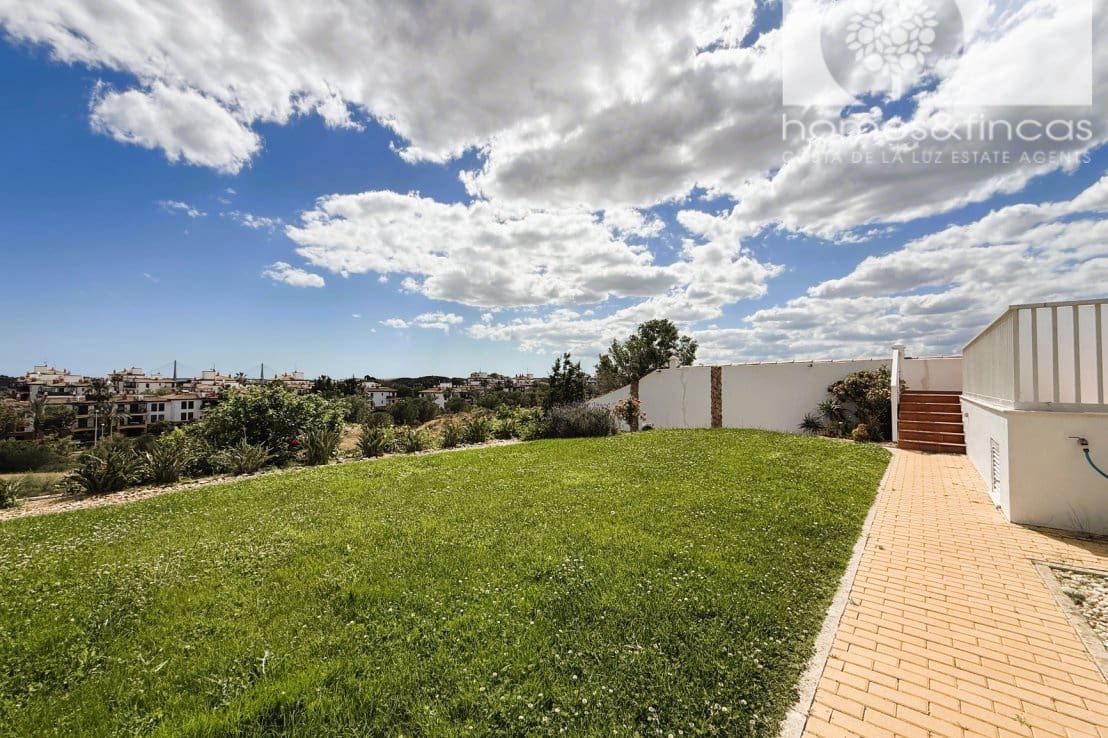 5 bedroom Villa for sale in Ayamonte with pool - € 549,000 (Ref: 9819145)