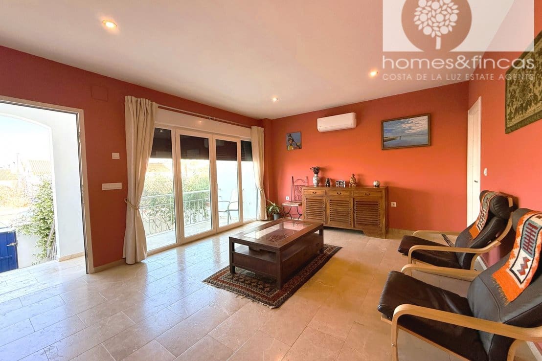 3 bedroom Terraced Villa for sale in Ayamonte - € 319,900 (Ref: 9821333)