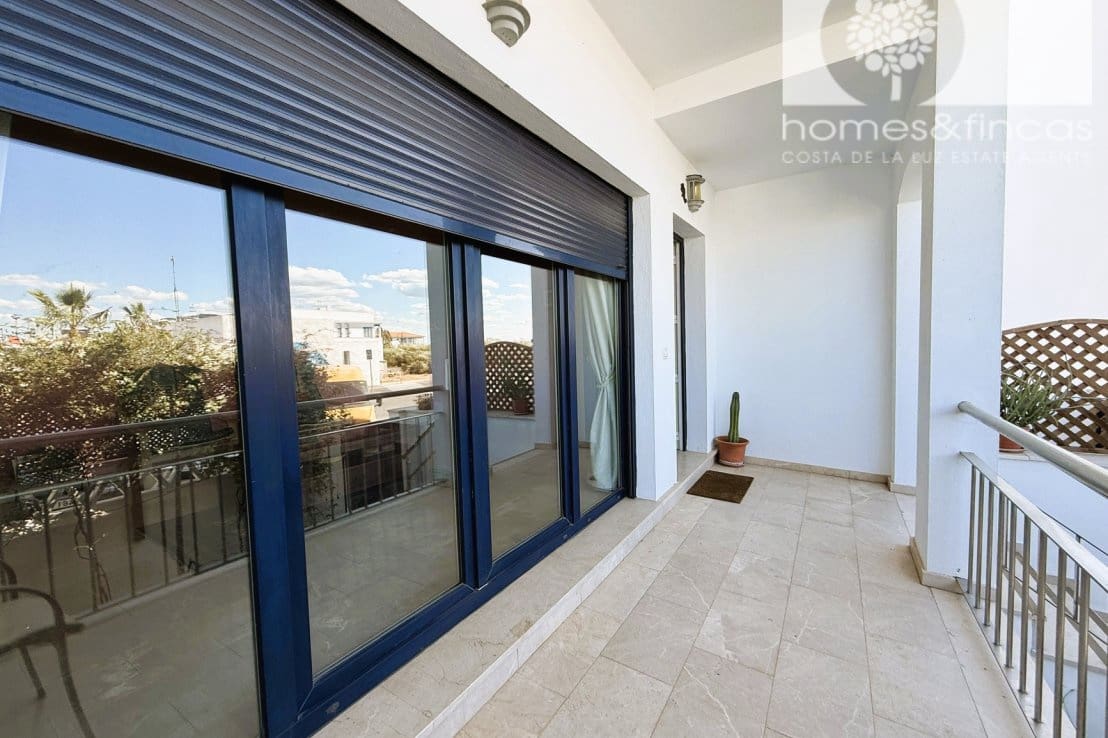3 bedroom Terraced Villa for sale in Ayamonte - € 319,900 (Ref: 9821333)