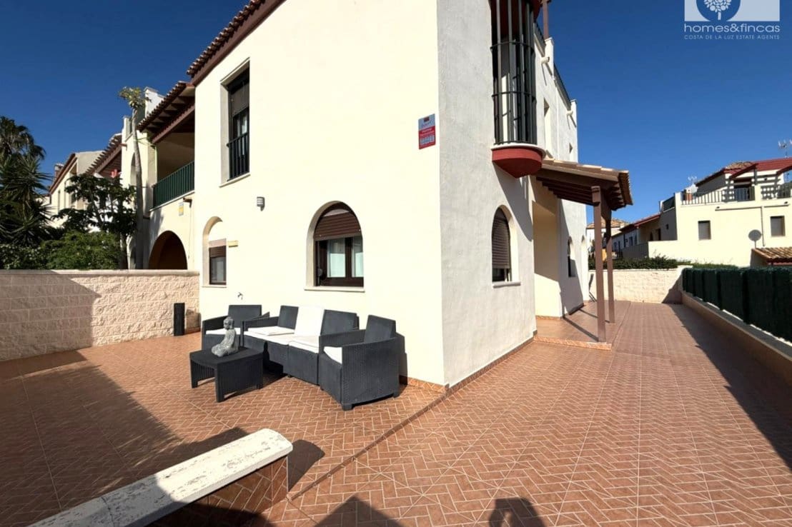 3 chambre Maison de Ville à vendre à Ayamonte avec piscine - 270 000 € (Ref: 9854375)