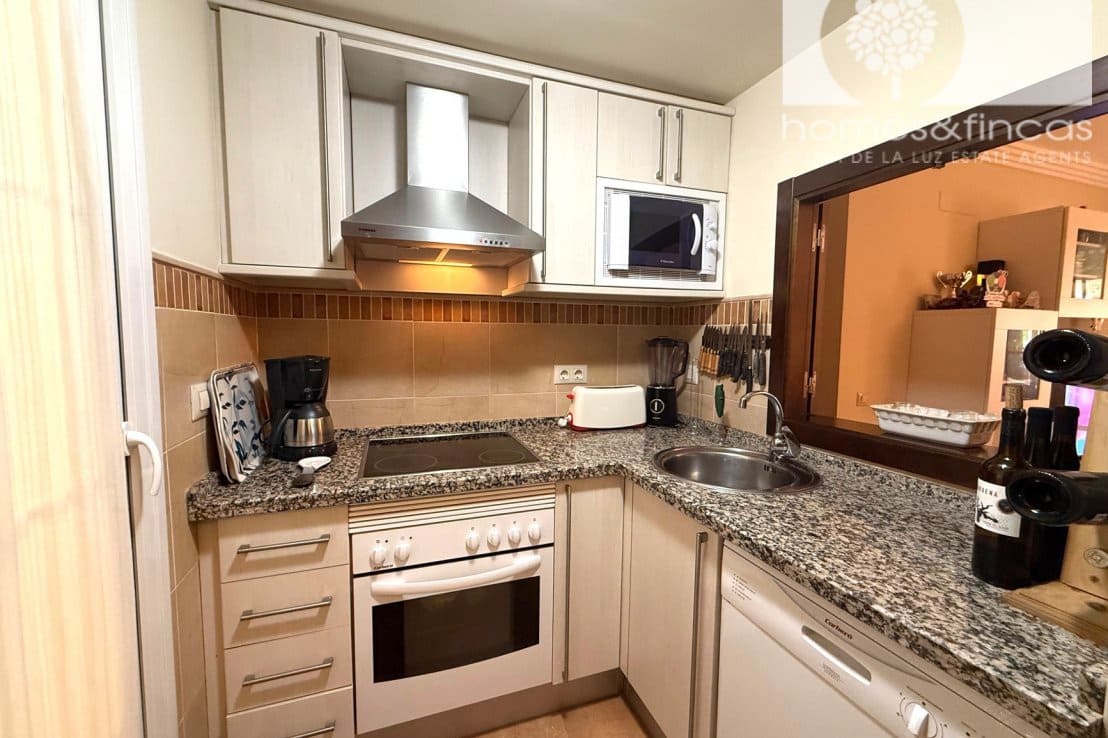 2 bedroom Apartment for sale in Ayamonte with garage - € 399,000 (Ref: 9921048)