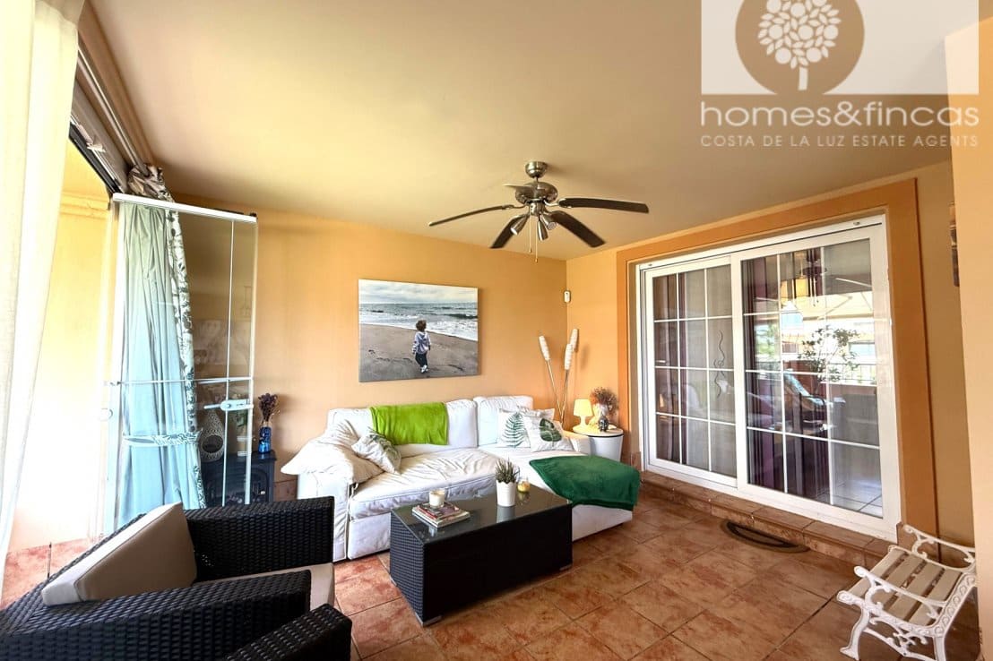2 bedroom Apartment for sale in Ayamonte with garage - € 399,000 (Ref: 9921048)