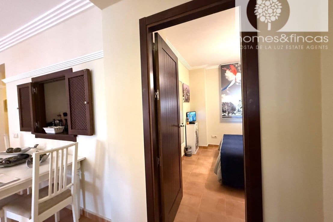 2 bedroom Apartment for sale in Ayamonte with garage - € 399,000 (Ref: 9921048)