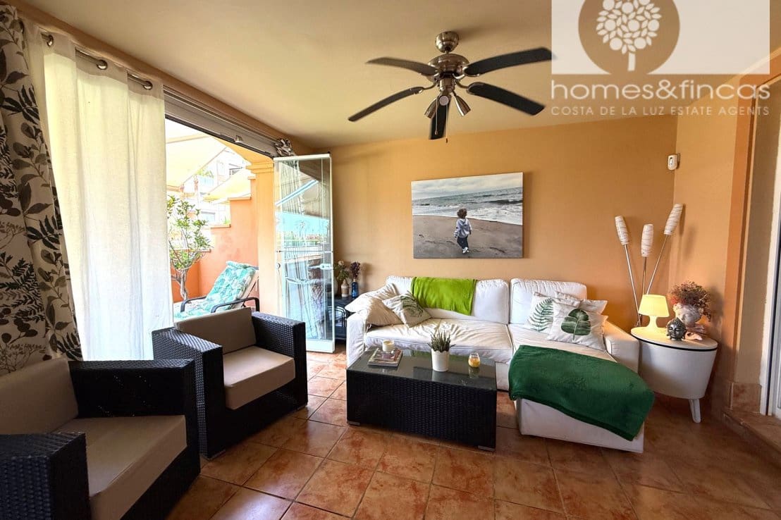 2 bedroom Apartment for sale in Ayamonte with garage - € 399,000 (Ref: 9921048)