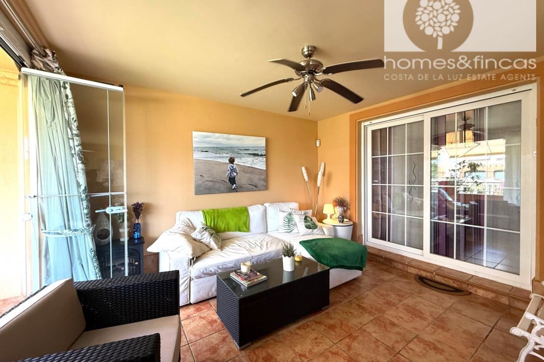 2 bedroom Apartment for sale in Ayamonte with garage - € 399,000 (Ref: 9921048)
