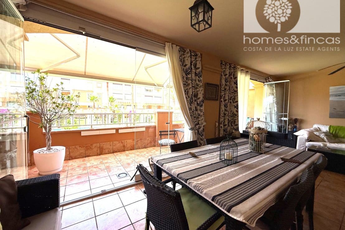 2 bedroom Apartment for sale in Ayamonte with garage - € 399,000 (Ref: 9921048)