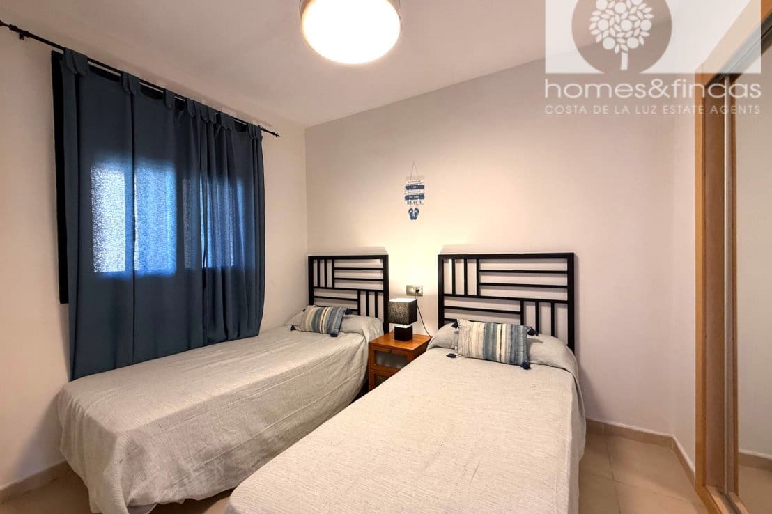 2 bedroom Apartment for sale in Ayamonte with pool garage - € 290,000 (Ref: 9928032)