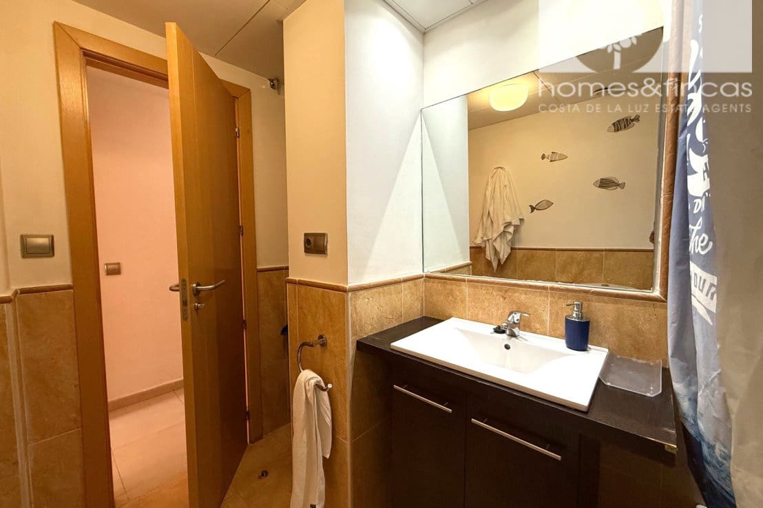 2 bedroom Apartment for sale in Ayamonte with pool garage - € 290,000 (Ref: 9928032)