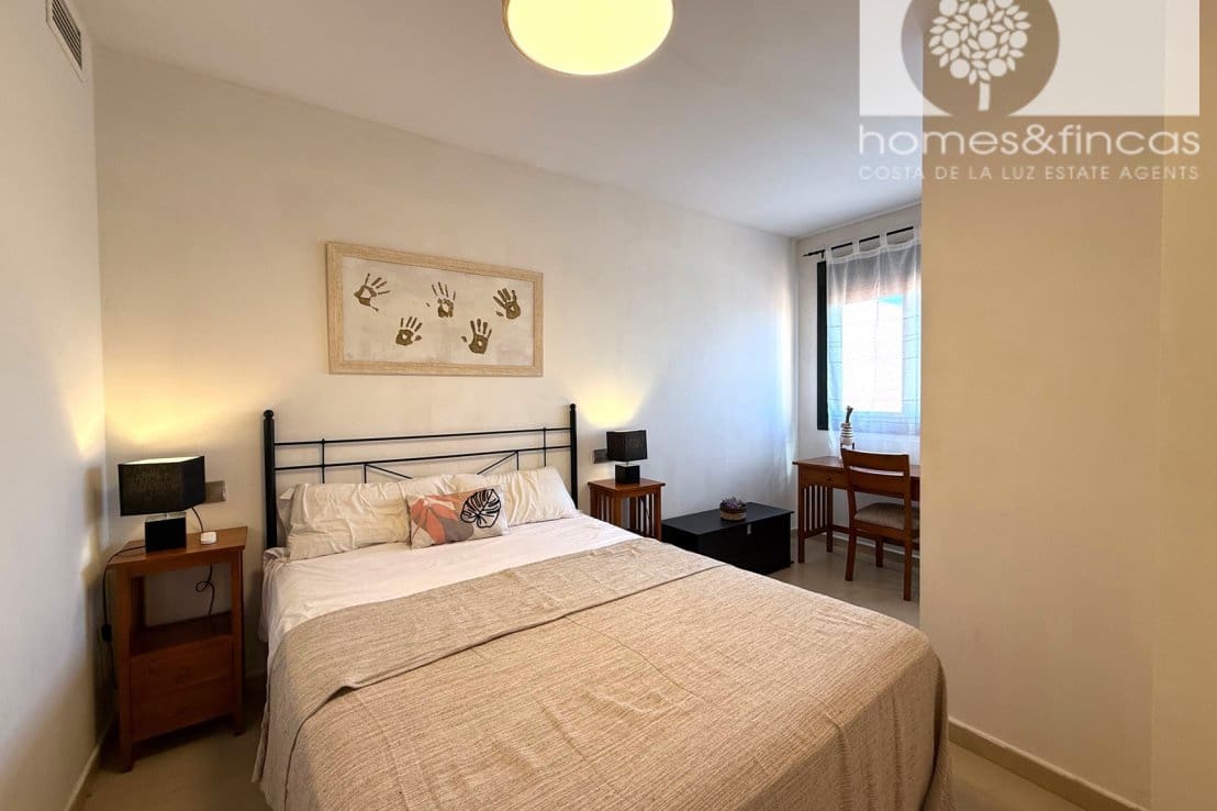 2 bedroom Apartment for sale in Ayamonte with pool garage - € 290,000 (Ref: 9928032)