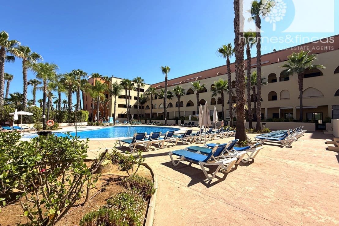 2 bedroom Apartment for sale in Ayamonte with pool garage - € 290,000 (Ref: 9928032)
