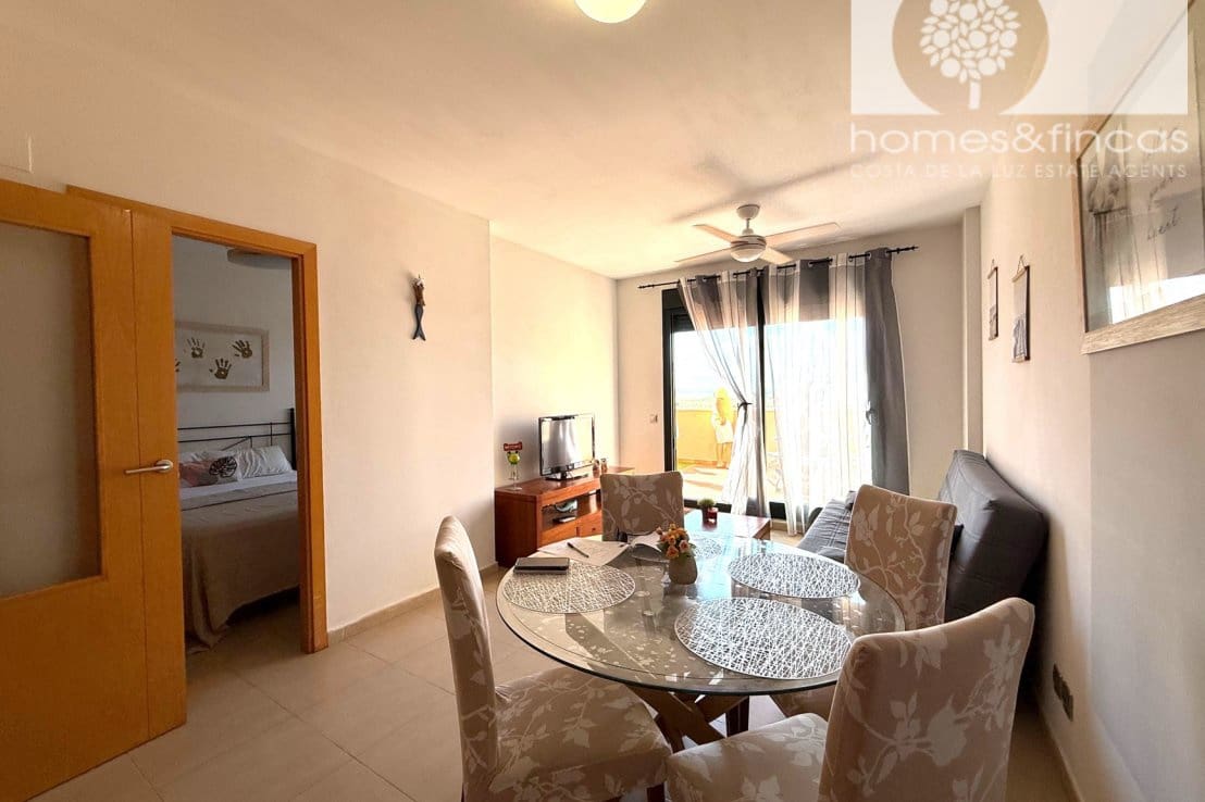 2 bedroom Apartment for sale in Ayamonte with pool garage - € 290,000 (Ref: 9928032)