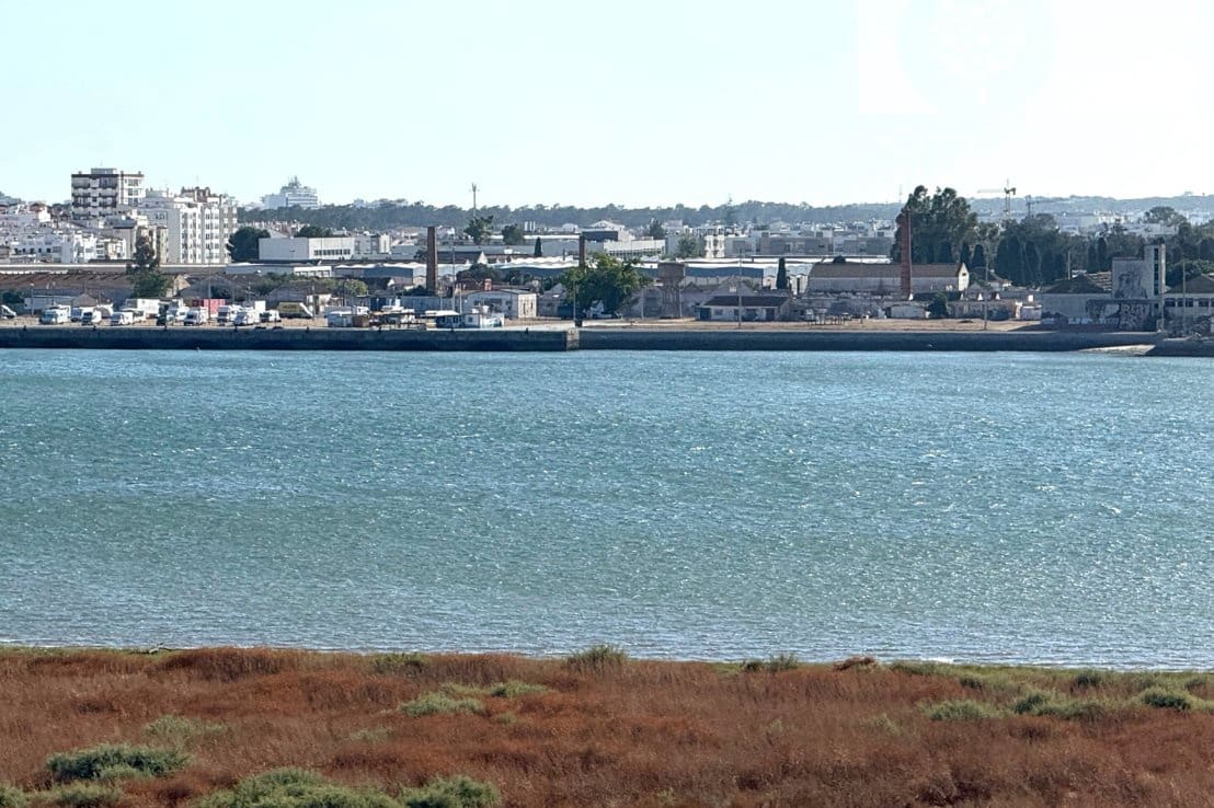 4 bedroom Apartment for sale in Ayamonte - € 180,000 (Ref: 9958516)