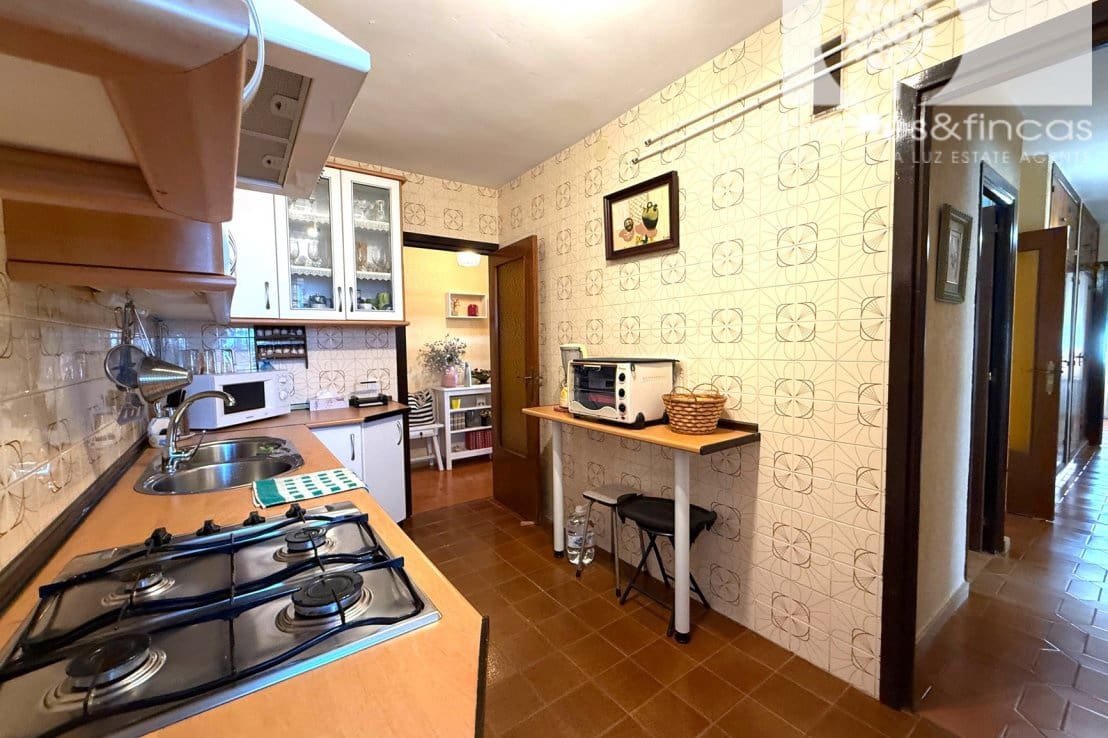 4 bedroom Apartment for sale in Ayamonte - € 180,000 (Ref: 9958516)