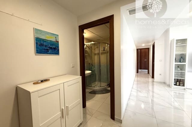 2 soverom Leilighet til salgs i Ayamonte med svømmebasseng garasje - € 249 999 (Ref: 9963550)