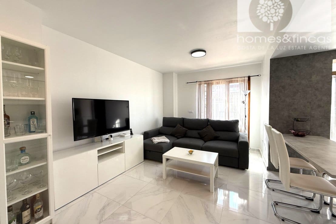 2 soverom Leilighet til salgs i Ayamonte med svømmebasseng garasje - € 249 999 (Ref: 9963550)